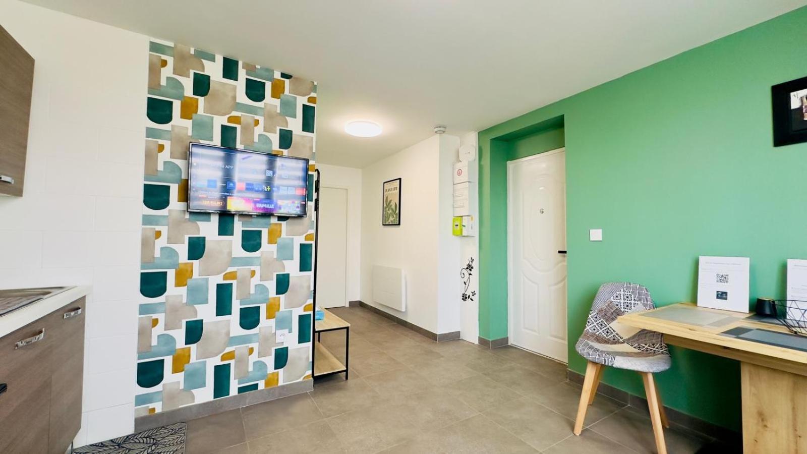 Appartement Cosy A Reminiac Экстерьер фото