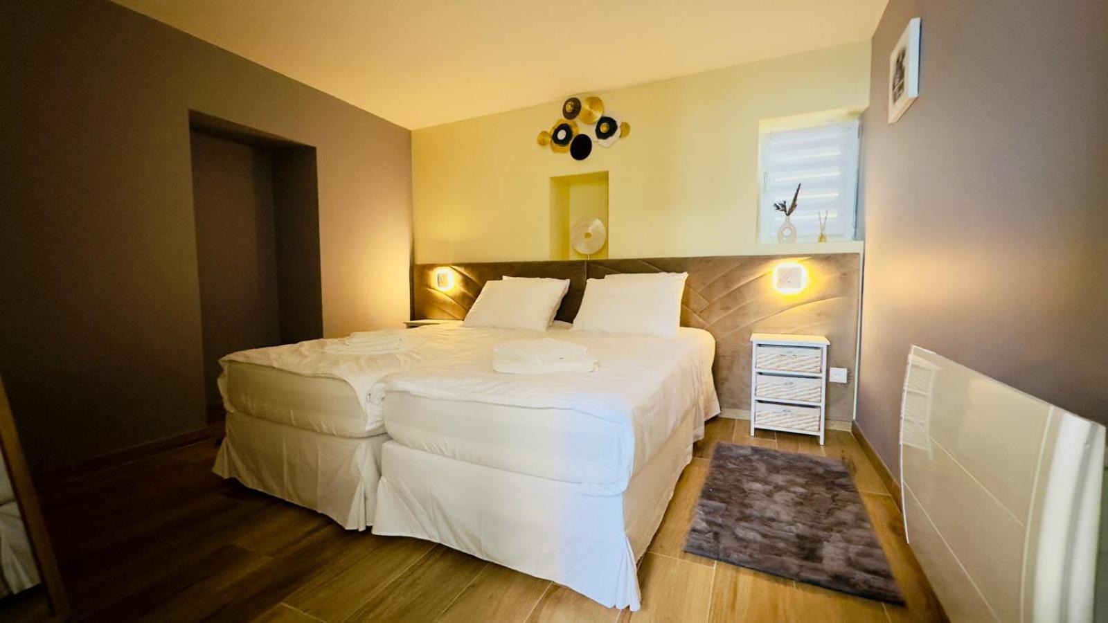 Appartement Cosy A Reminiac Экстерьер фото